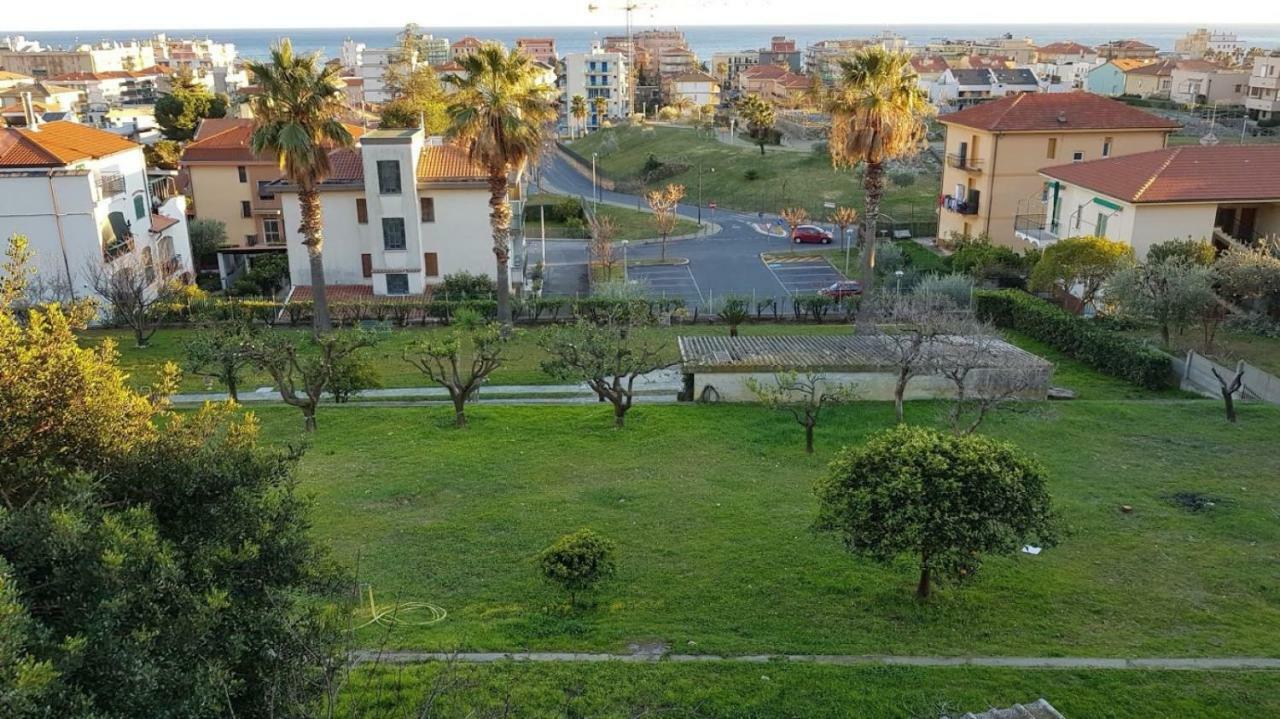 Very Cosy House With Fabulous Sea View! Pietra Ligure Exterior foto
