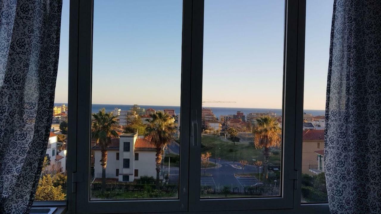 Very Cosy House With Fabulous Sea View! Pietra Ligure Exterior foto