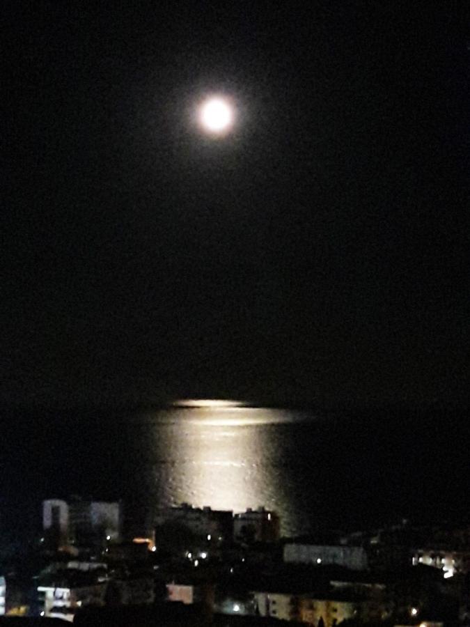 Very Cosy House With Fabulous Sea View! Pietra Ligure Zimmer foto